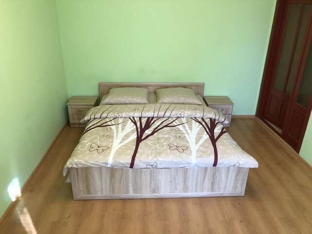 Апартаменты Apartment 3 Mynaiska Ужгород-13